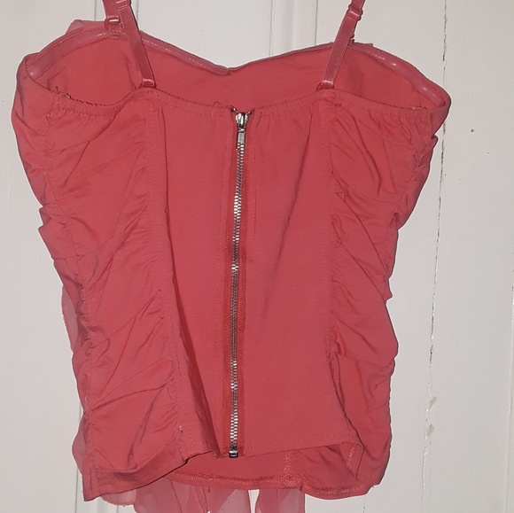 Top - Picture 2 of 3